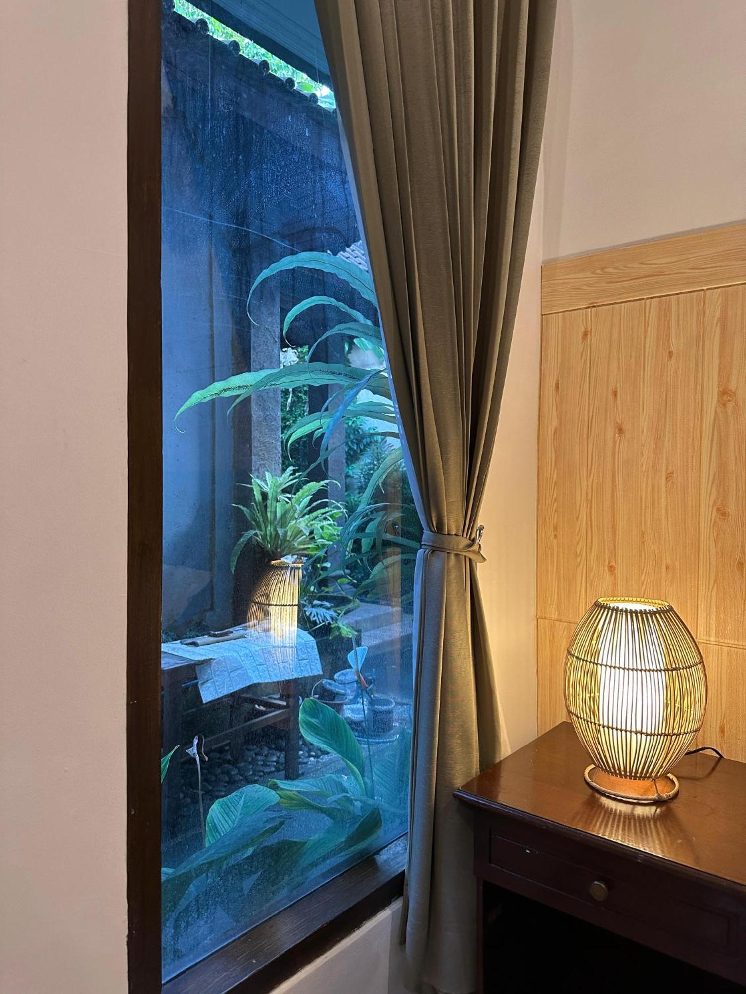 Oda Guest House Ubud エクステリア 写真